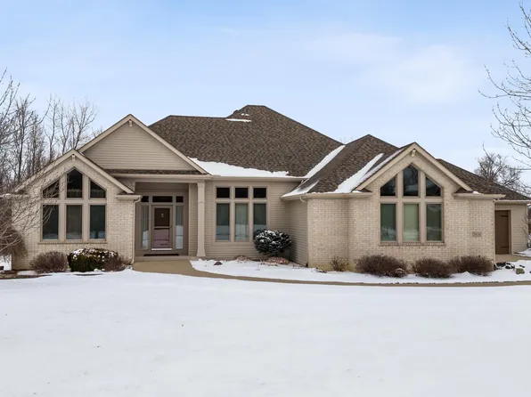 5856 N Raspberry Ln, Churubusco, IN 46723