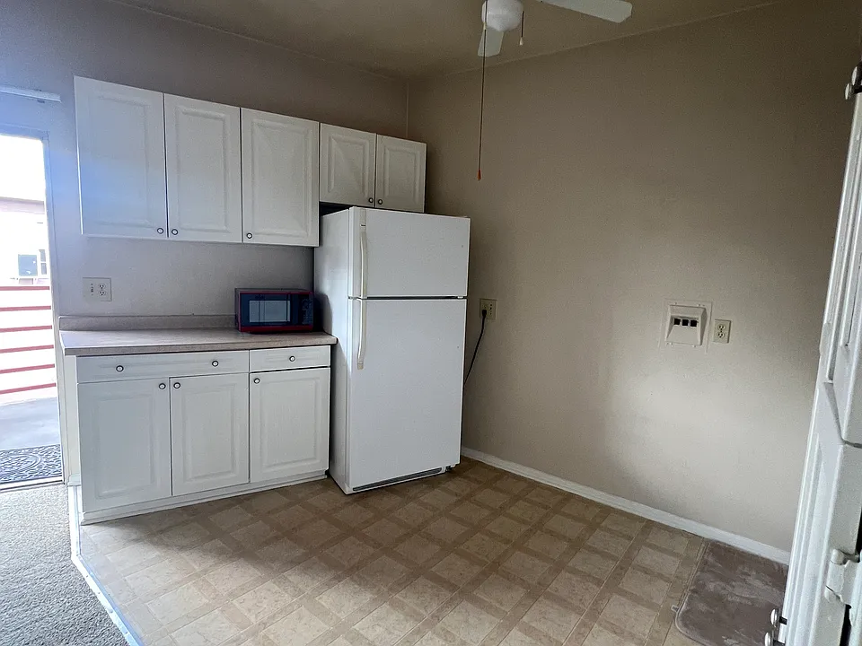 5822 Kingman Ave #H