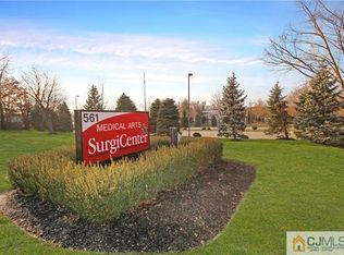 561 Cranbury Rd, East Brunswick, NJ 08816