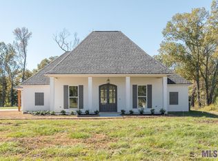 4245 Hidden Pointe Dr, Jackson, LA 70748