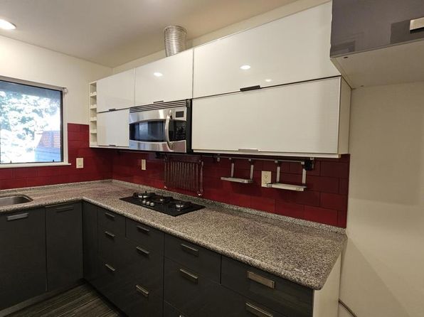 307 Rosewood St, Ventura, CA 93001