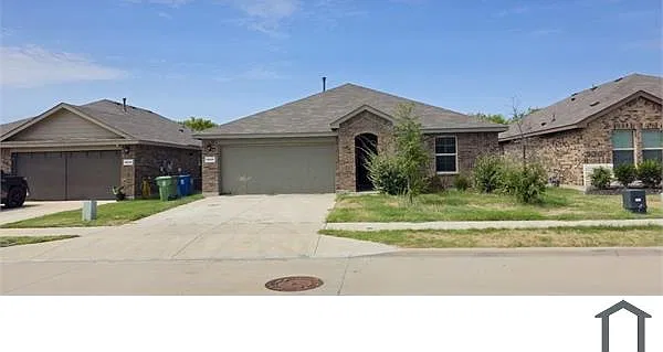 4 bed, 1878 sqft, $2,850 — Photo 2