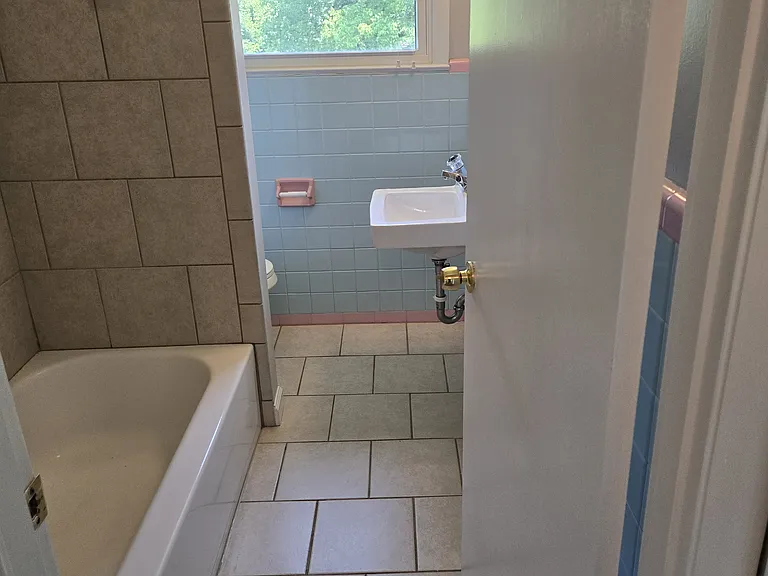 2103 Porter Rd #B — Photo 8