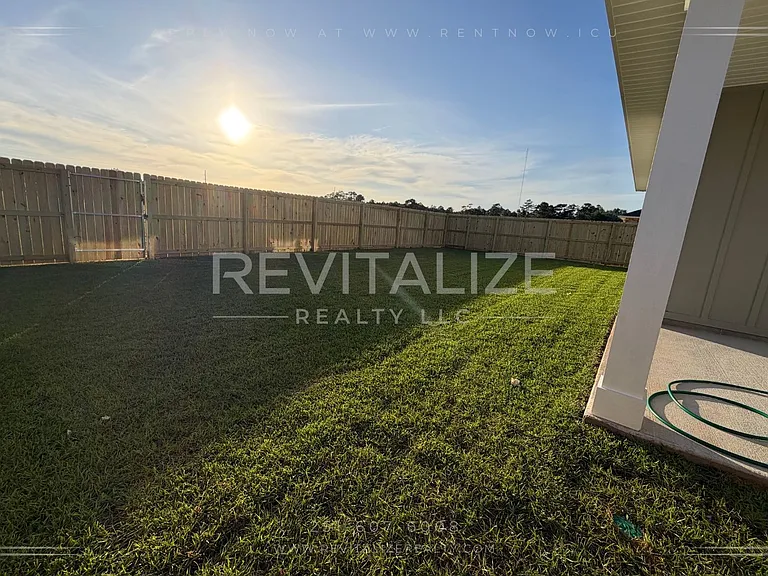 14901 Dayton Cir — Photo 27