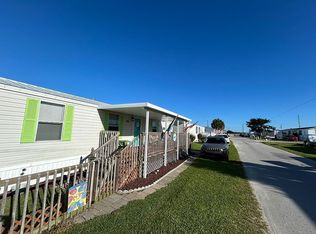 210 Mobile Dr #E, Atlantic Beach, NC 28512