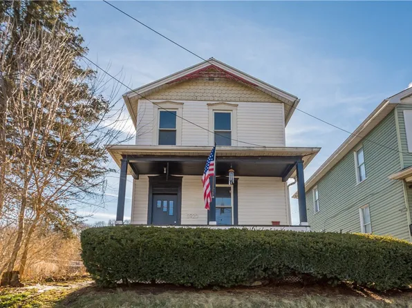 5920 Smithfield St, McKeesport, PA 15135