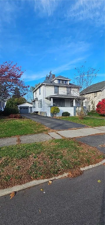 1153 College Ave photo 1