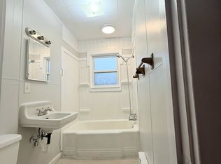 501 N Main St APT 6, Fortville, IN 46040