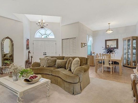 5th image of 256 Beachway Dr