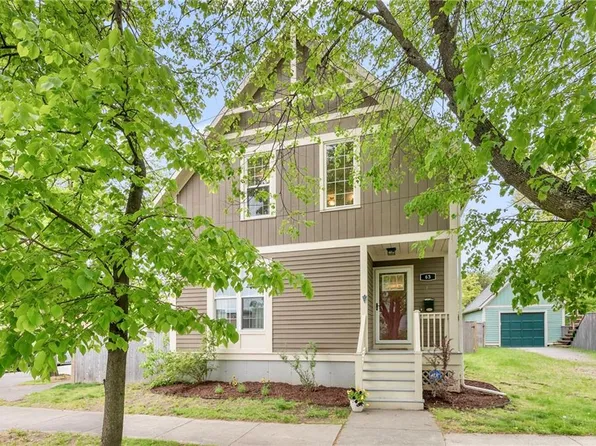 63 Hammond St, Providence, RI 02909