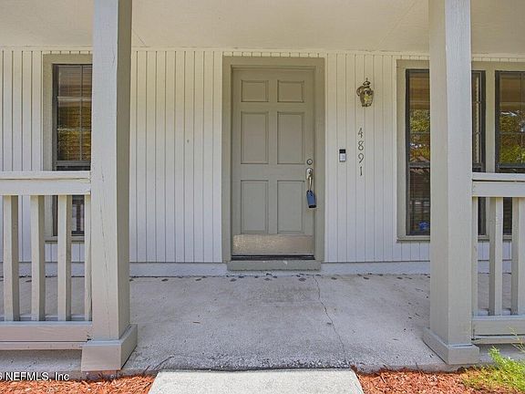 3rd image of 4891 NORTHFORD Place E