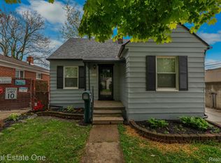 1925 Hanford Ave, Lincoln Park, MI 48146