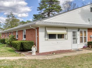 109 Fairway Ln #B, Manchester Township, NJ 08759