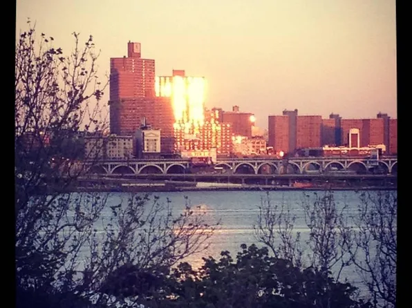 424 Undercliff Ave, Edgewater, NJ 07020