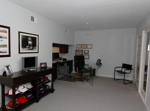 OFFICE OR 5TH BEDROOM