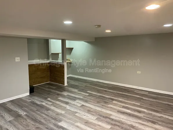 9040 S Dauphin Ave APT D, Chicago, IL 60619