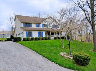 523 Ridgewood Dr, New Paris, PA 15554