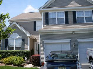 4 Avery Ct, Bridgewater, NJ 08807