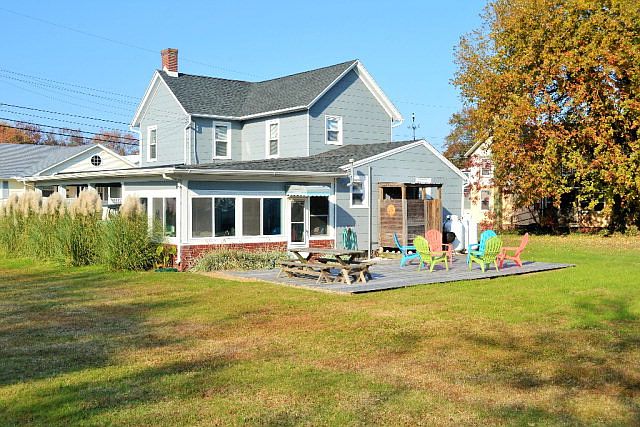 1st image of 4240 Pension St