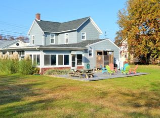 4240 Pension St, Chincoteague, VA 23336