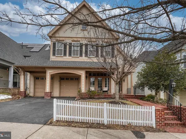 13222 Windsong Ln, Clarksburg, MD 20871