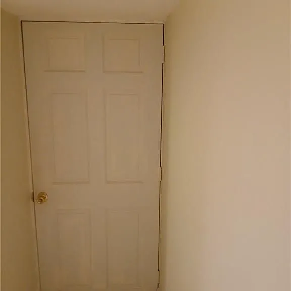43 Union Ave — Photo 2