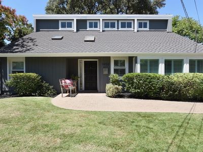 1450 Mills Ct, Menlo Park, CA, 94025