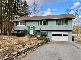 210 Strong St, Amherst, MA 01002