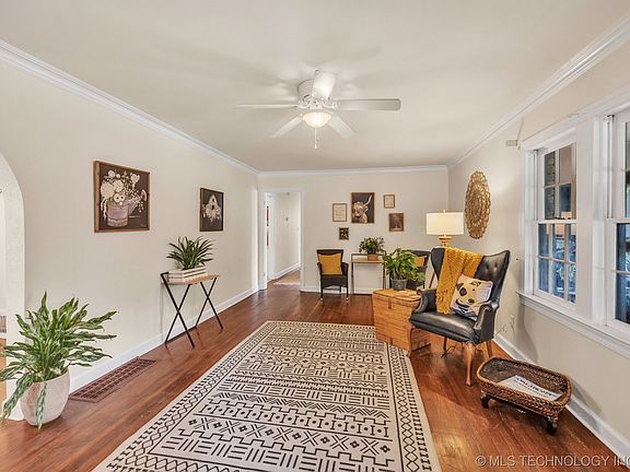 4th image of 1647 S Evanston Ave