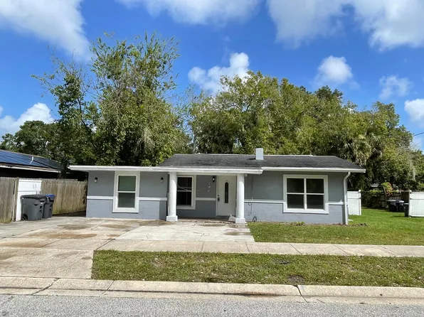 415 S Robbins Ave, Titusville, FL 32796