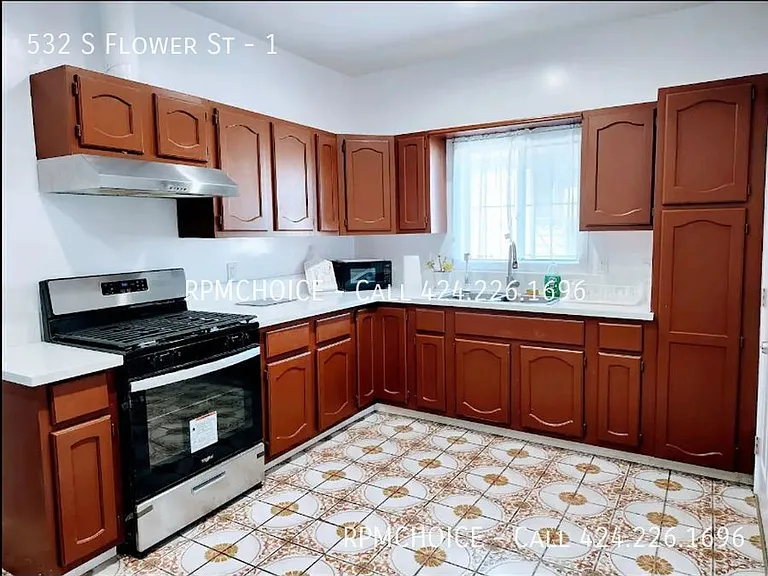 532 S Flower St #1 — Photo 41