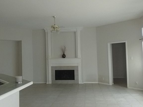 4th image of 200 Las Brisas Blvd