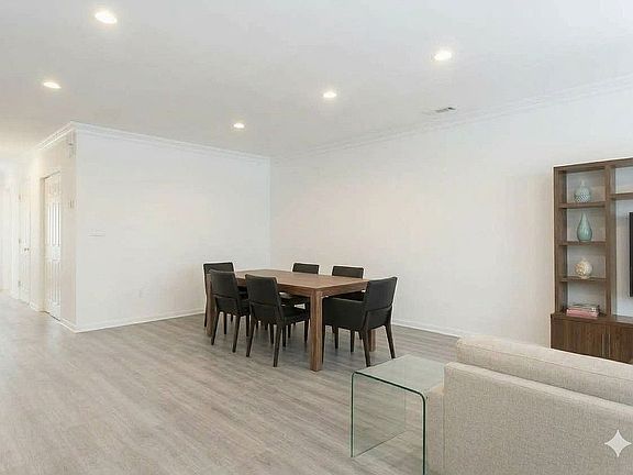 4th image of 12303 Lax Ave #B