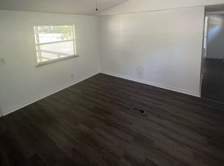 3136 Spring Green Dr, Lutz, FL 33559