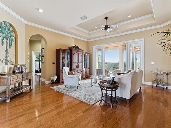 4th image of 3231 Harbor Beach Dr