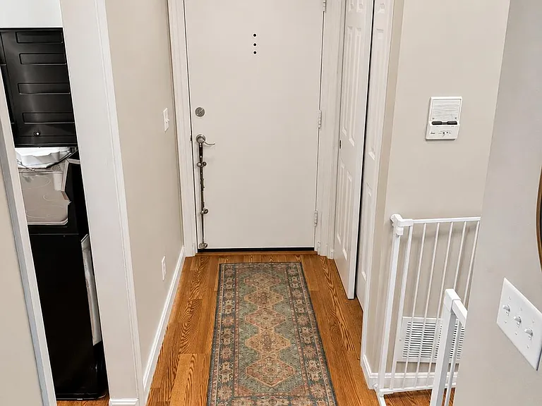 9760 Bunker Hill Ln #77 — Photo 3