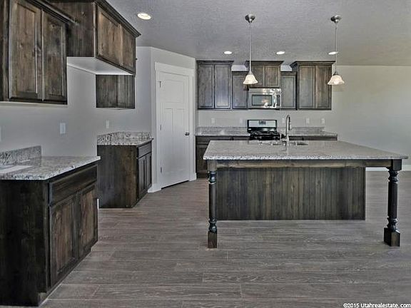 4th image of 14666 S Highfield Dr #27