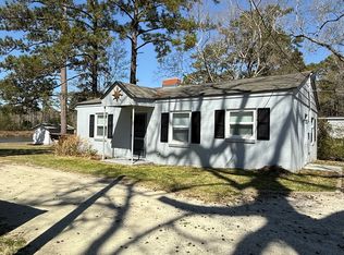 2645 Temples Point Rd #B, Havelock, NC 28532
