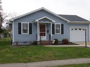 119 Hamilton Ave, Colonial Heights, VA 23834