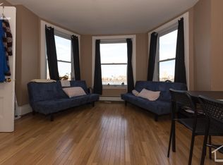 12 Bay State Rd #5-1R, Boston, MA 02215