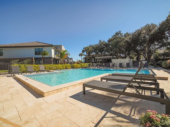 The Palms of Clearwater Apartments Swimming Pool