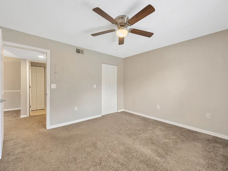 308 Lake Parsons Grn — Photo 23