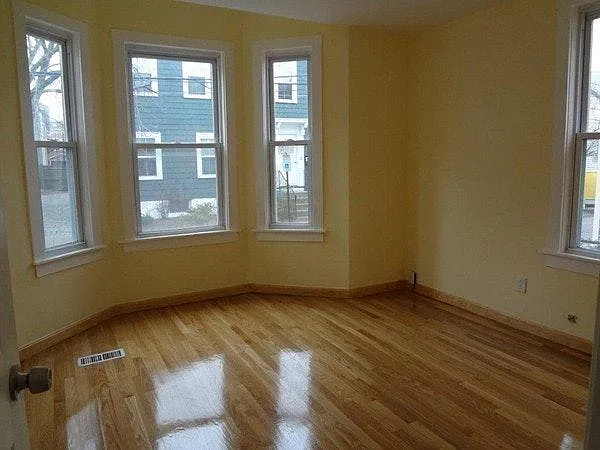 25 Andrew St #1 — Photo 8