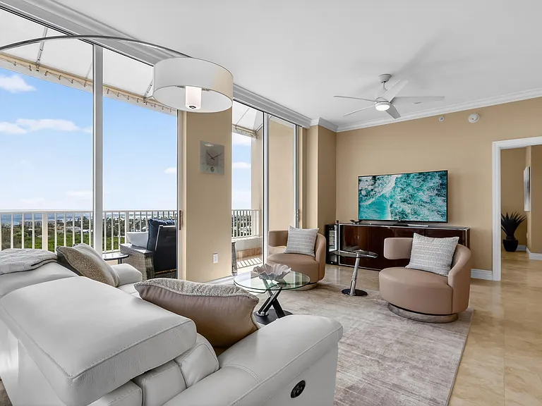 700 E Boynton Beach Blvd #Penthouse 2 — Photo 19