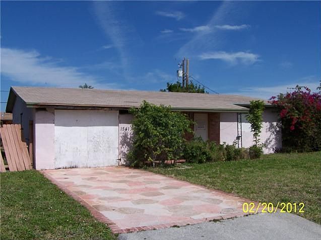 1st image of 1541 NE 34th St