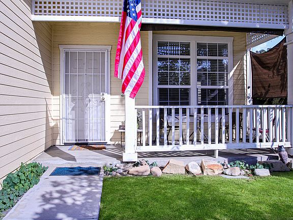 4th image of 550 Chadwick Pl
