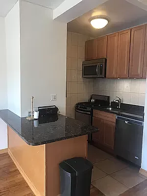Rented by Limestone Realty Bklyn, LLC | media 11