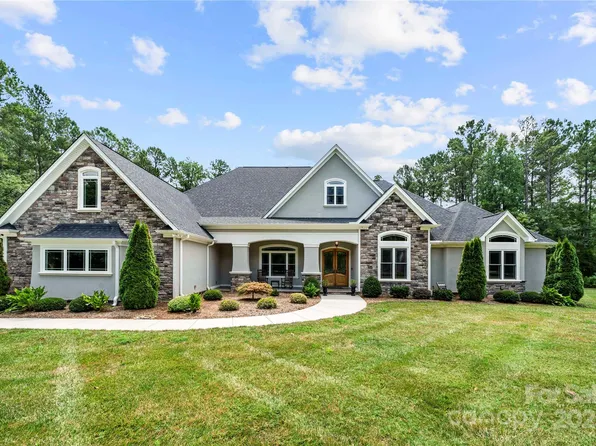 650 Top Ridge Ln, Clover, SC 29710