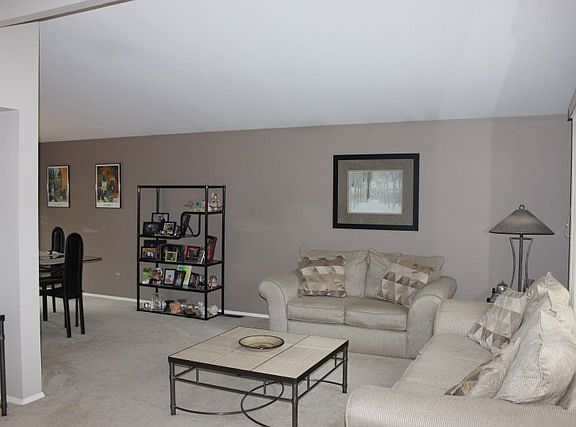 4th image of 1150 Lomond Dr