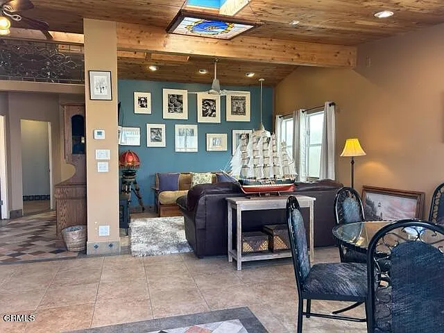 3645 Sunset Ln — Photo 9